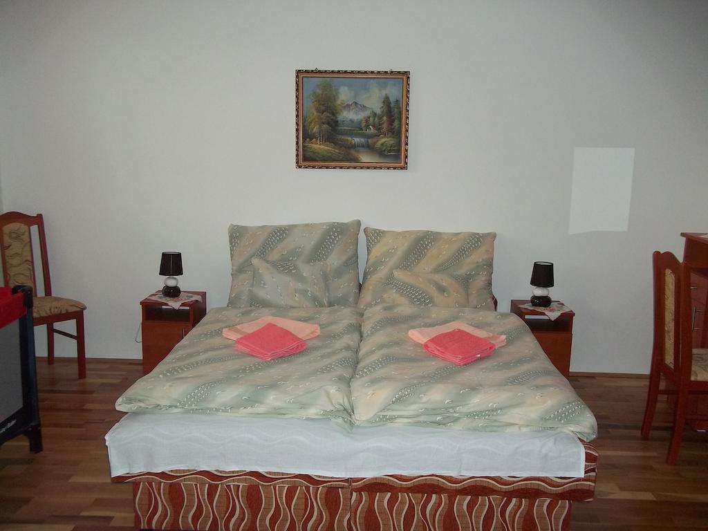 Szikla Vendeghaz Hotel Istenmezeje Room photo